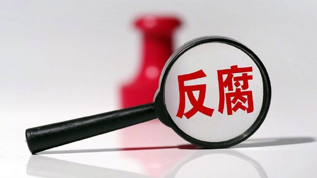 尤文为其提供了一份3+2的合同吸引他加盟。